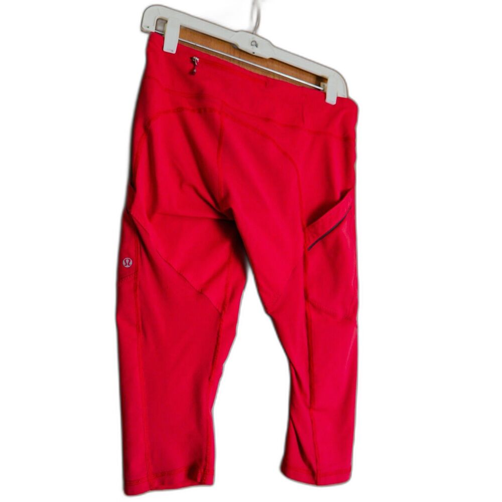 Lululemon Run: Mod Moves Crop Leggings - Love Red / Mod Dot Black Size XS/0